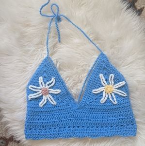 Knitted Daisy Cropped Halter Top Size Small